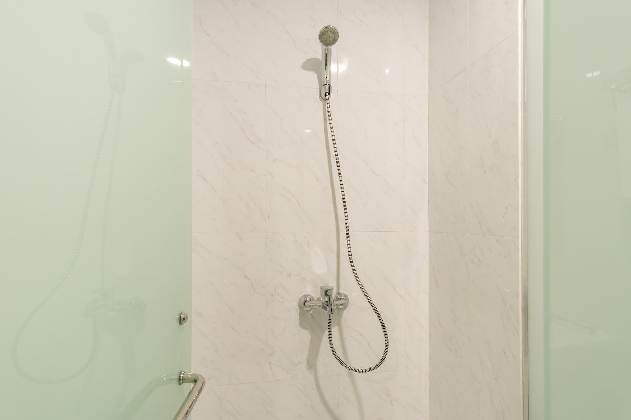 Oyo 727 Merlion Hotel Medan Ngoại thất bức ảnh